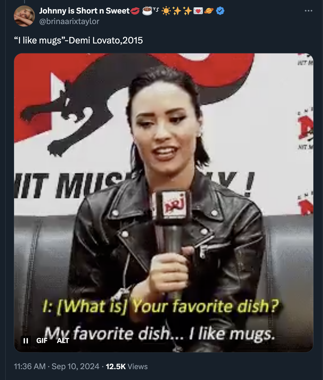 album cover - Johnny is Short n Sweet "I mugs"Demi Lovato,2015 It Mus I What is Your favorite dish? GIMy favorite dish... I mugs. 11 Alt Views Ait M